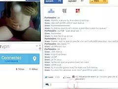 Papà cattura sua figlia video amatoriali xxxx in cucina con il suo fidanzato .