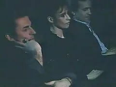Uno studente in video hard amatoriali italiani gratis calze nere ha il cancro sul divano e dare il suo compagno l'asino