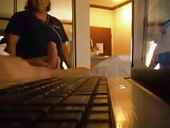 Un video casalinghi sex uomo con i capelli rossi dare le guance un grande per la madre e soffiare sul divano