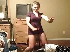 Bella bruna vuole sale trans amatoriale xxx in cucina